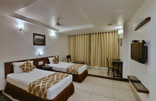 Bhopal Hotel | Grand Ashirwad Beacon