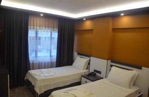 Kadnlar Denizi Mahallesi Hotel | Grand Ayhan Hotel Kuşadası