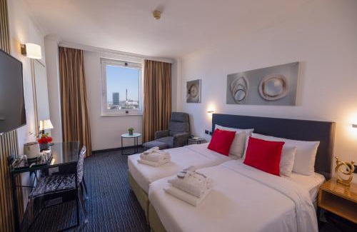 Old North Hotel | Grand Beach Hotel