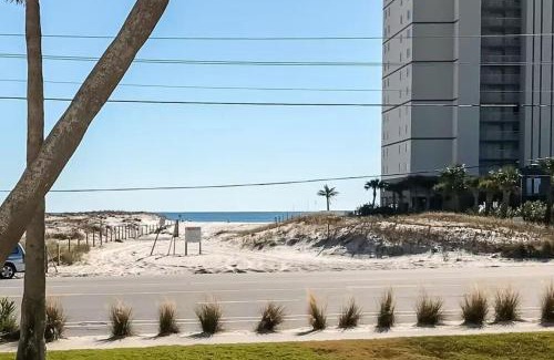 Gulf Shores Casa | Grand Beach Resort Unit 402