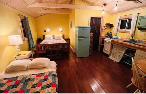 Weaverville Casa | "Grand Bohemian" @ Secret Garden of Eden + Hot Tub