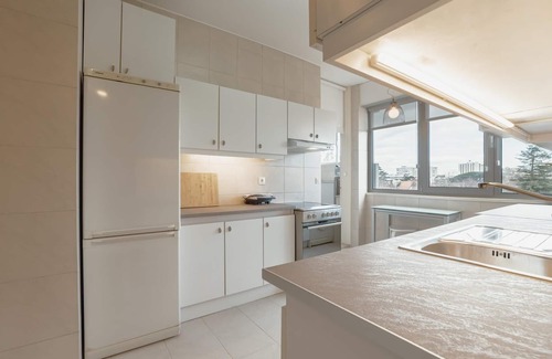 Lordelo do Ouro e Massarelos Apartamento | Grand Botanic Garden Apartment by Vacationy