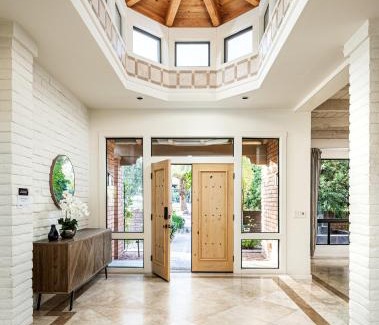 Camelhead Estates Casa | Grand Camelback views home with jacuzzi and pool.