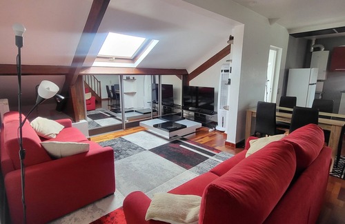 La Varenne Saint-Hilaire Apartamento | Grand Duplex Near Paris & RER A - 6 travellers
