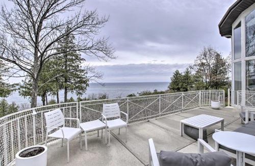 Egg Harbor Casa | Grand Egg Harbor Home with Stunning Lake Views!