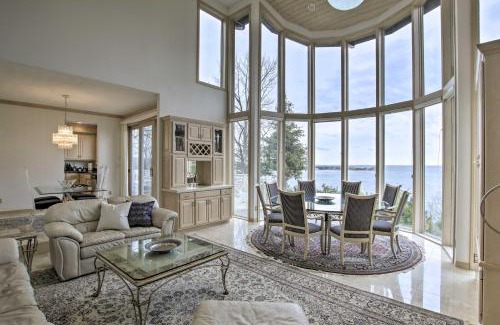 Egg Harbor Casa | Grand Egg Harbor Home with Stunning Lake Views!