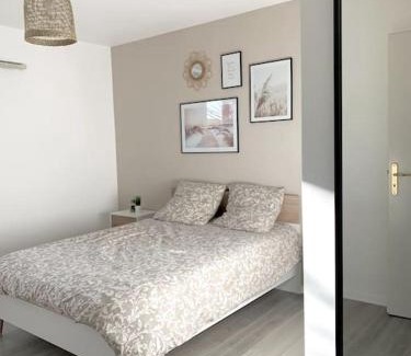Saint-Ouen-l'Aumone Apartamento | Grand F3 à 30mn de Paris - Terrasse + Parking privé