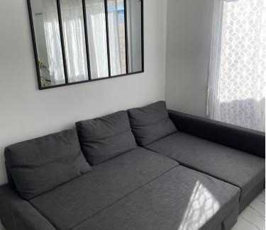 Saint-Ouen-l'Aumone Apartamento | Grand F3 à 30mn de Paris - Terrasse + Parking privé