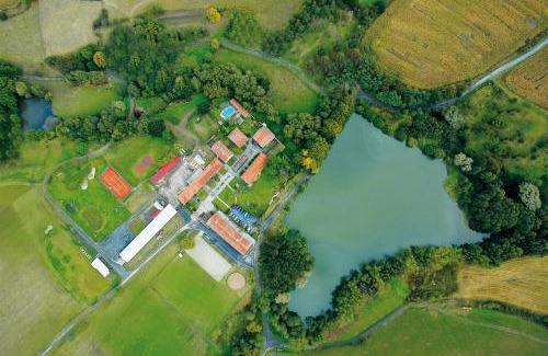 Rabyne Casa | Grand Farma Michael