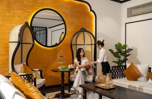 Hue City Centre Hotel | Grand Fusion Point Hotel