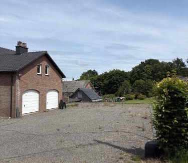 Stavelot Casa | Grand gîte calme à proximité du circuit de Spa-Francorchamps - Gîte la Bruyère