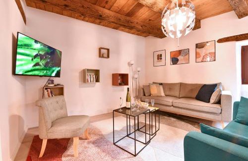 Gueberschwihr Casa | Grand gîte dans maison alsacienne historique