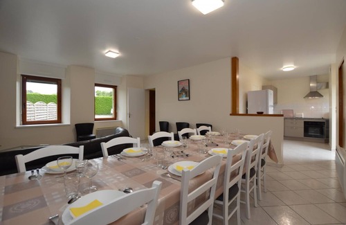 Epiniac Casa | Grand Gîte en Campagne à 13.5 km de la Baie du Mont Saint-michel