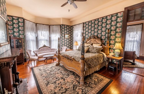 Palatka Cama Y Desayuno | Grand Gables Inn Bed & Breakfast