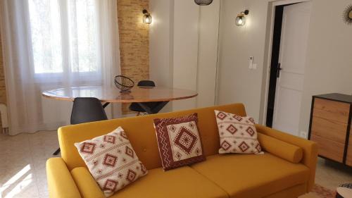 Saint-Andre-dAllas Casa | Grand Gite La Salamandre Proche Sarlat de 1 à 10 personnes
