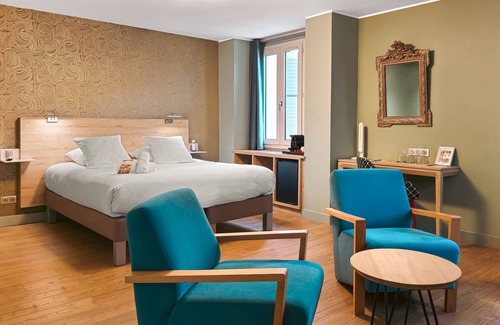 Old Town Hotel | Grand Hôtel Dauphiné Toulon, Boutique Hôtel & Suites
