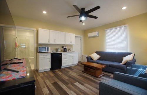 Grand Haven Apartamento | Grand Harbor Apartments 209 Clinton Unit 1