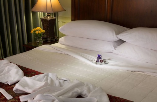 Camden Hotel | Grand Harbor Inn
