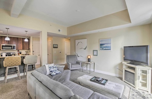 Grand Haven Apartamento | Grand Haven Condo w/ Patio < 1 Mi to Downtown