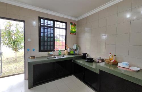 Sibu Casa | Grand Height Homestay 3A 10pax 4Rooms