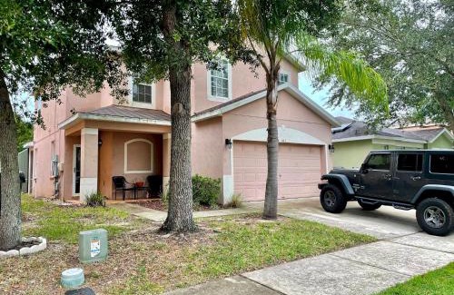 Sandy Ridge Casa | Grand Holiday 4BD Pool Home at Disney & Universal