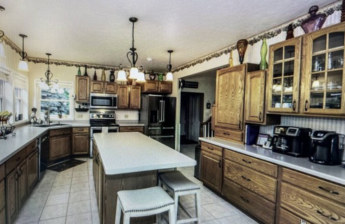 Trempealeau Casa | Grand home with views of the Mississippi!