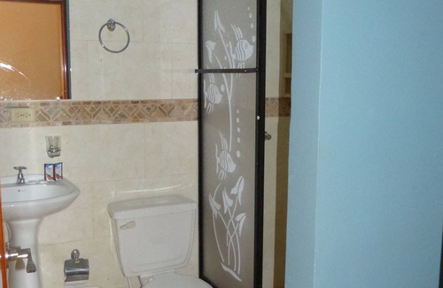 Puerto Baquerizo Moreno Hotel | Grand Hotel Chatham