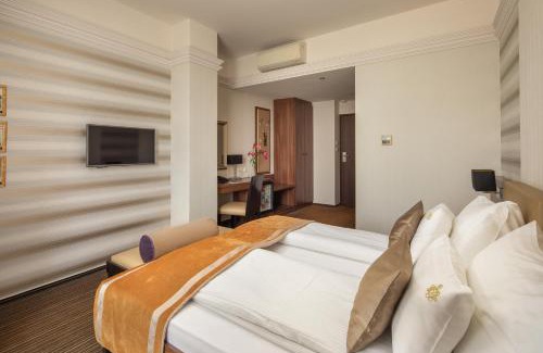 Mako Hotel | Grand Hotel Glorius Makó