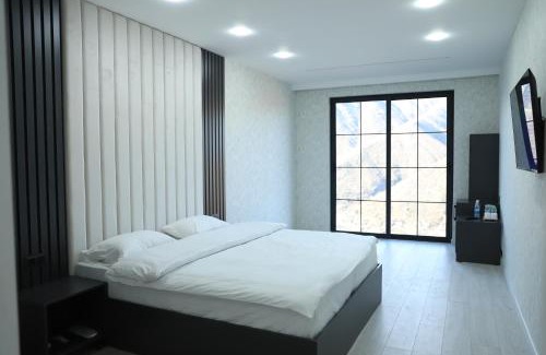 Kapan Hotel | Grand Hotel Kapan, Armenia