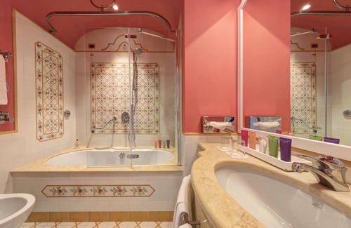 Sorrento City Centre Hotel | Grand Hotel Royal