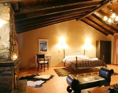 Aghios Athanasios Casa | Grand House Suites