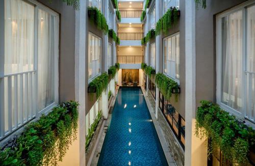 Sunset Road Hotel | Grand Inkuta