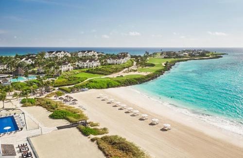 Rokers Point Complejo | Grand Isle Resort & Residences