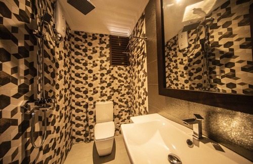 Aluthgama Hotel | Grand Lotus Bentota