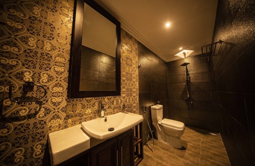 Aluthgama Hotel | Grand Lotus Bentota