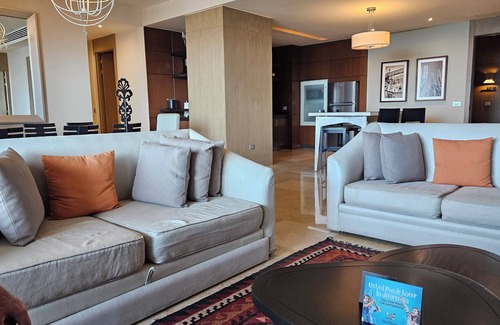 Las Jarretaderas Apartamento | GRAND LUXXE 3BDR SPA SUITE for 8 adults+2 children in 3,180 ft2 of LUXURY space