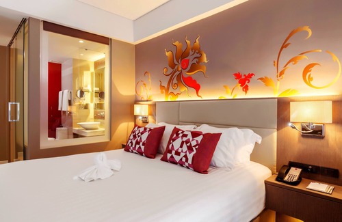 Patong Hotel | Grand Mercure Phuket Patong