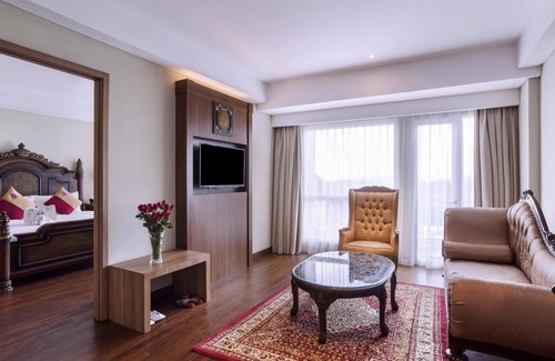 Catur Tunggal Hotel | Grand Mercure Yogyakarta Adi Sucipto
