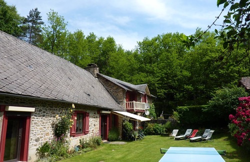 Espartignac Casa | Grand MOULIN restaurado en un hermoso espacio verde, cerca de Uzerche