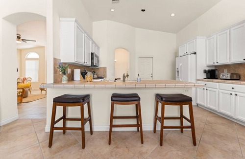 Desert Hot Springs Casa | Grand Mountain Villa Pool Spa Patio View