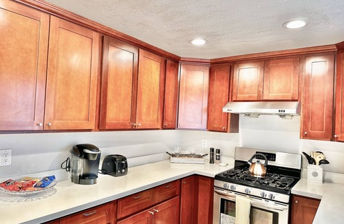 East San Jose Casa | Grand New-3BR/3BTH, SJC DwnTwn/Airport/PrivateYard