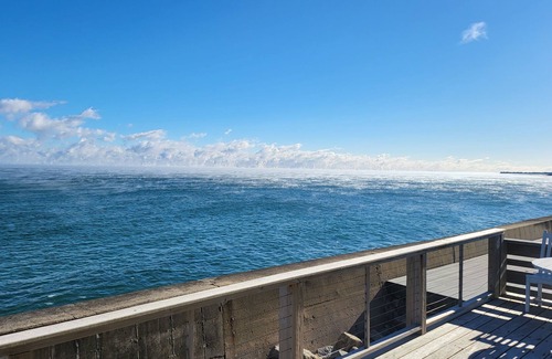 Minot Casa | Grand Ocean Front Home With Wrap Around Deck And Endless Views