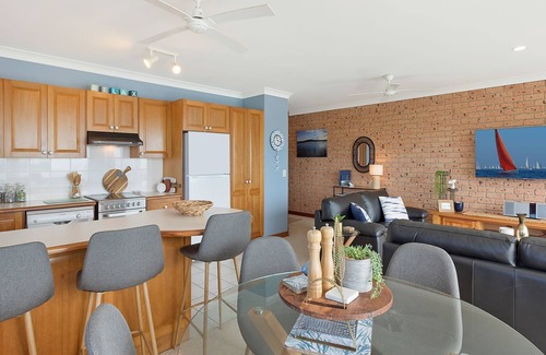 Narooma Apartamento | Grand Pacific 2 Unit 4 -Omaroo - First Floor