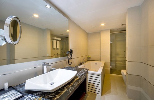 Sylhet Hotel | Grand Palace Hotel & Resorts Sylhet