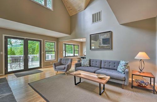 Pisgah Forest Casa | Grand Pisgah Forest Home on Secluded 5 Acres!