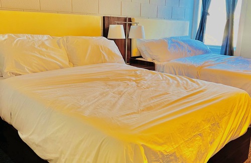 Winnipeg Hotel | Grand Royal Legacy