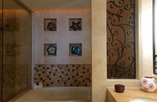 Marina Hotel | Grand Solmar Land's End Resort De Lujo Los Cabos