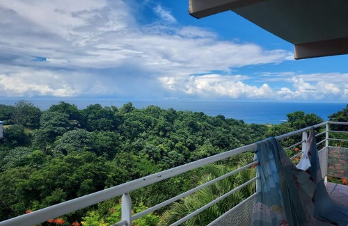 Le Carbet Apartamento | grand studio en bas de villa avec vue sur mer