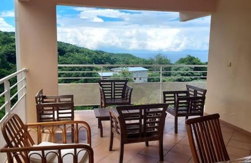 Le Carbet Apartamento | grand studio en bas de villa avec vue sur mer