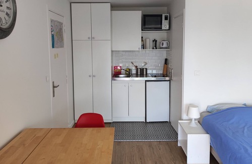 Garches Apartamento | Grand Studio Indépendant Tout Équipé Garches